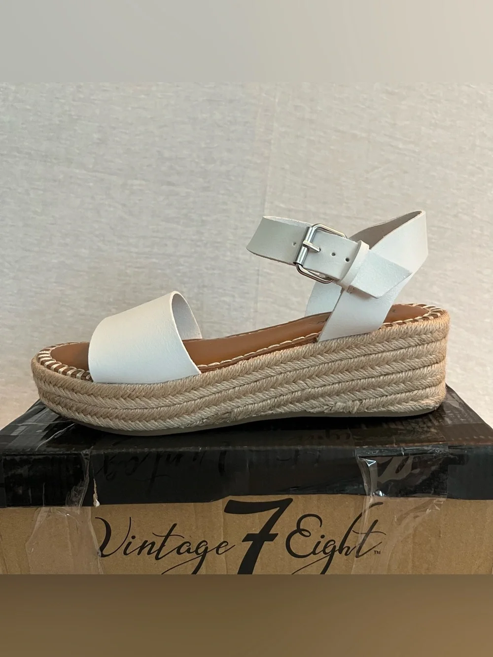Vintage 7 Eight Luck White Espadrille Platform Sandals with Ankle Buckle